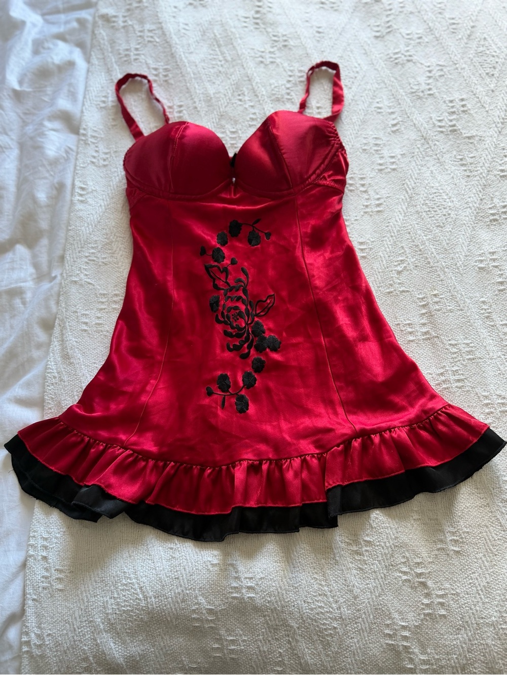Vintage Red Satin Floral Embroidered Chemise Fredricks of Hollywood Ruffle